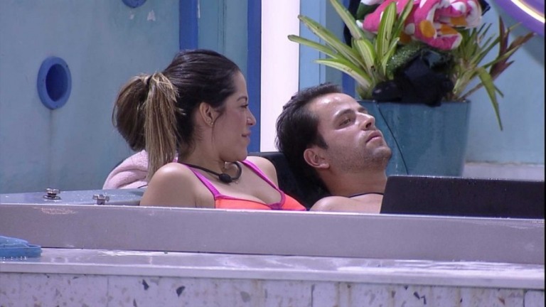 'BBB 22': Gustavo faz planos para liderança e Laís lamenta por Eslô