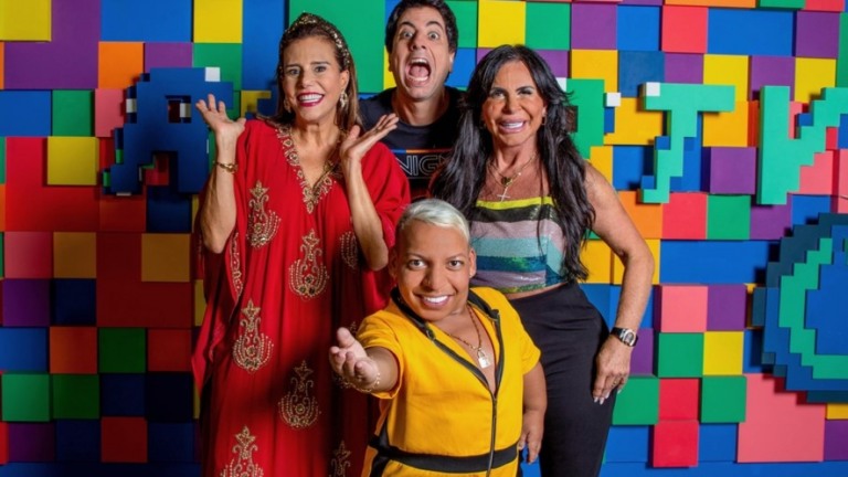Gretchen é demitida do 'Encrenca' e sai da Rede TV!