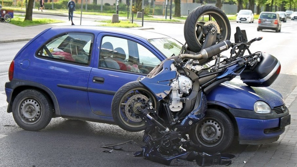 Crescem acidentes de moto com vítimas que tem entre 18 e 34 anos