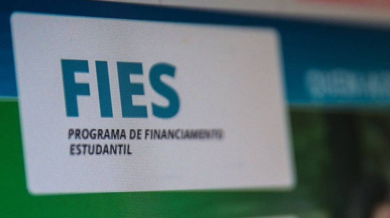 Renegociação do Fies pode ser feita em novo aplicativo nesta quinta