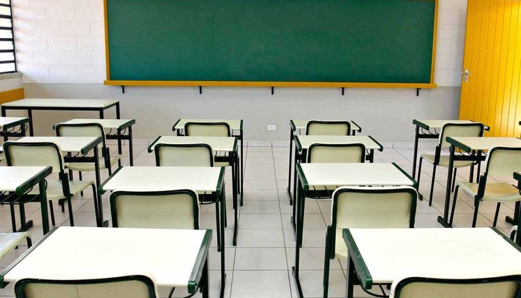 Escolas estaduais vão fechar em Marília; entidades devem aderir; prefeitura avalia