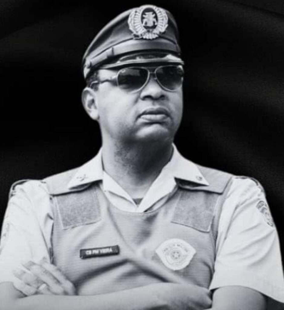 Suspeito atropela e mata policial, capota e morre; carro tinha drogas
