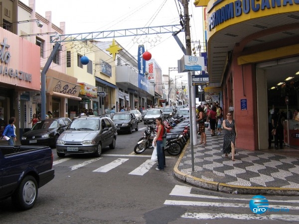 Inadimplência deixa rombo milionário em lojas da cidade