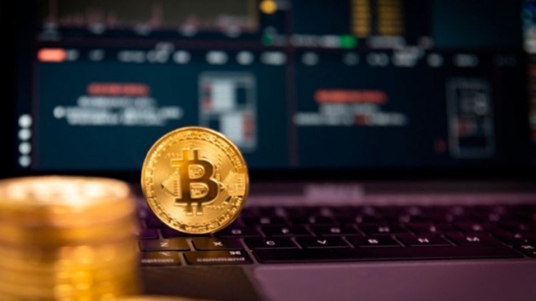 Brasileiros são acusados de fraudar criptomoedas em US$ 62 mi nos EUA