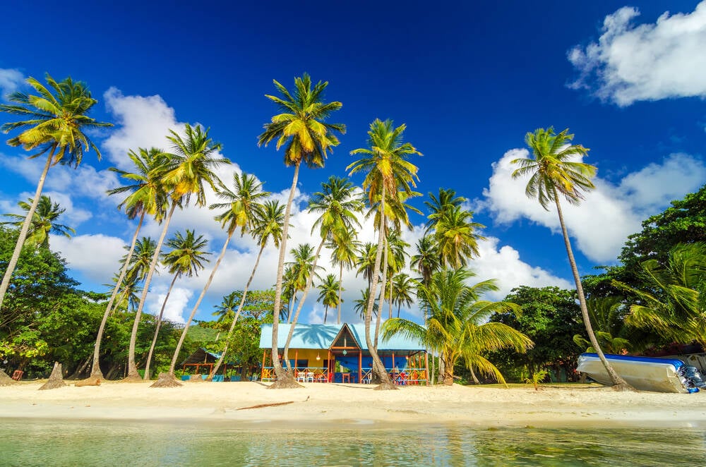 Casas coloridas como esta dão um brilho a mais para a paradisíaca ilha de San Andrés . Foto: shutterstock 