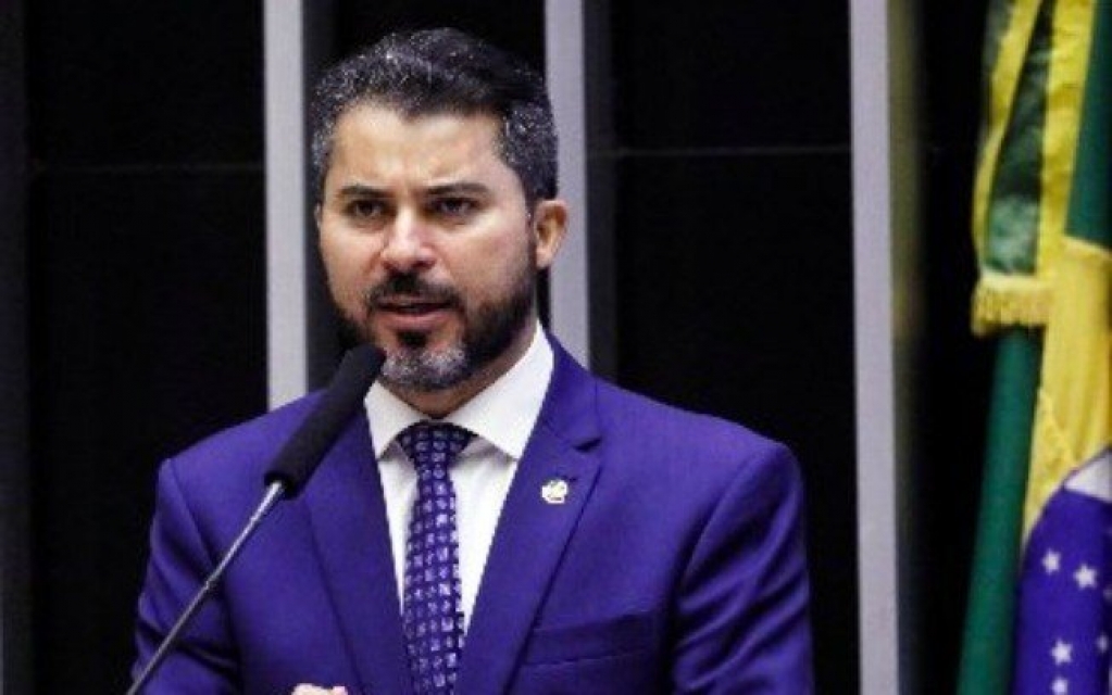 CPI: Relatório paralelo de aliado de Bolsonaro defende medicamentos ineficazes CPI: Relatório paralelo de aliado de Bolsonaro defende medicamentos ineficazes