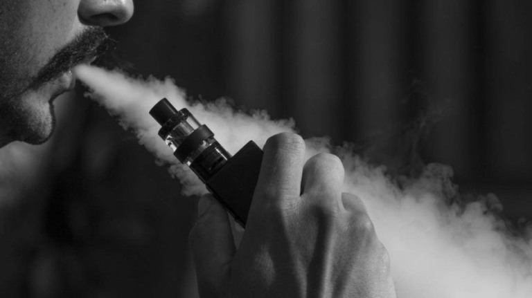 Venda de cigarros eletrônicos é suspensa pelo Ministério da Justiça