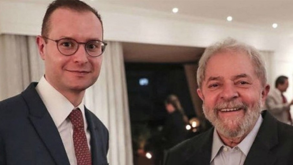 "Sempre estiveram na política", diz advogado de Lula sobre Moro e Dallagnol