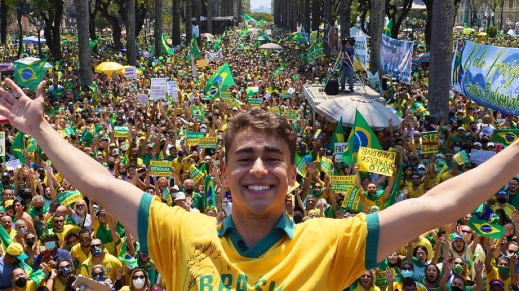 Sem comprovante de vacinação, vereador bolsonarista de BH é barrado no Cristo Sem comprovante de vacinação, vereador bolsonarista de BH é barrado no Cristo