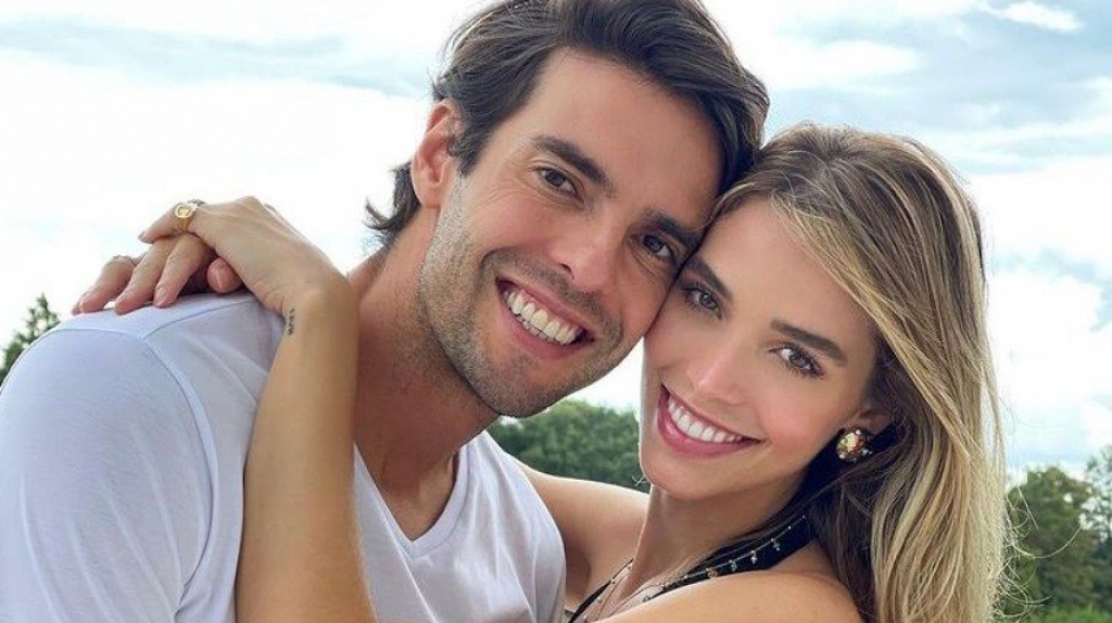 Carol Dias comenta ciúmes de Kaká no casamento: "Ignoro ou falo para a pessoa"
