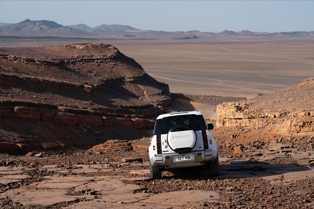 Land Rover Defender 130. Foto: Divulgação