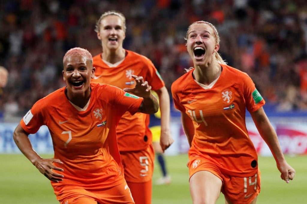 Holanda vence confronto nervoso com Portugal