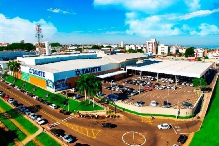 Tauste Supermercados faz 30 anos com expansão; ações sociais e campanha de prêmios