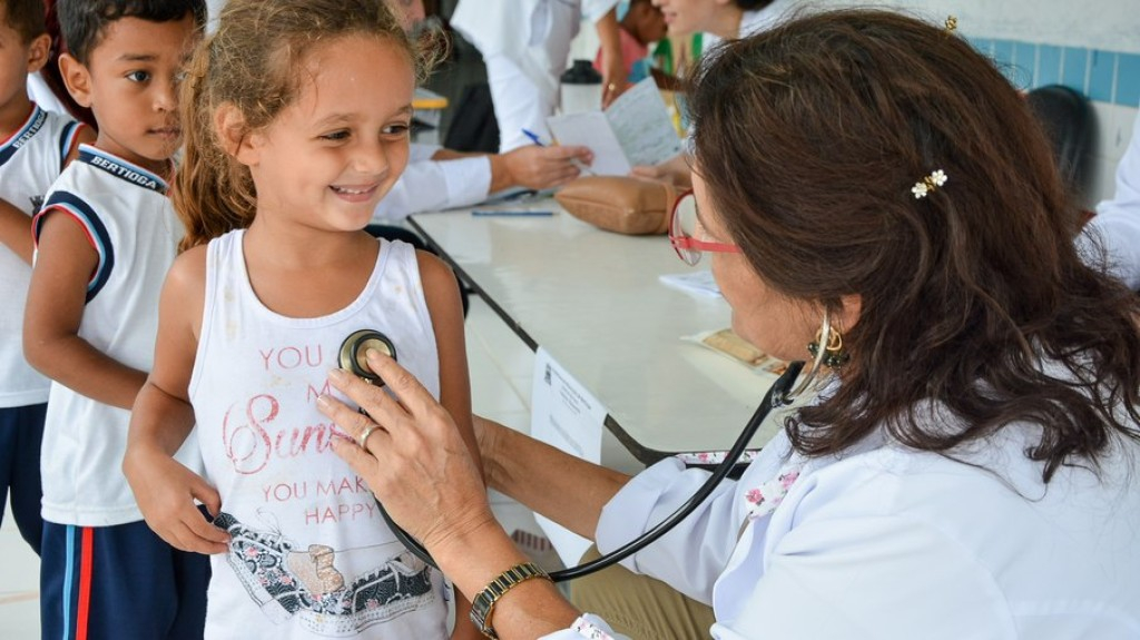 Prefeitura de SP realiza ações na promoção de saúde para estudantes