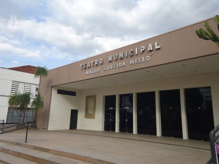 Teatro Municipal de Marília vai exigir carteira de vacinação para público