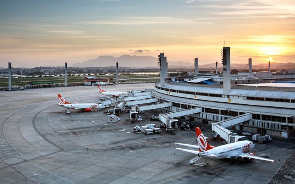 Aeroportos brasileiros passam a transmitir alerta da Anvisa sobre coronavírus