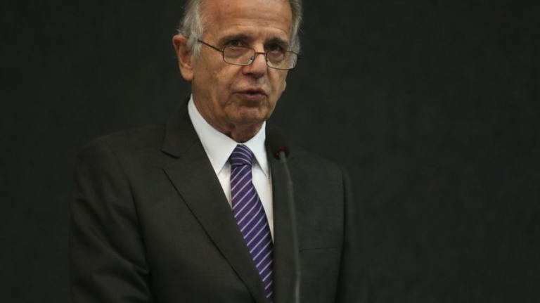 Chefe do Batalhão da Guarda Presidencial pode ser punido, diz Múcio