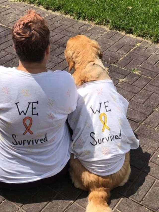 Emocionante! Cadela e dona superam câncer juntas e fazem camisetas combinando