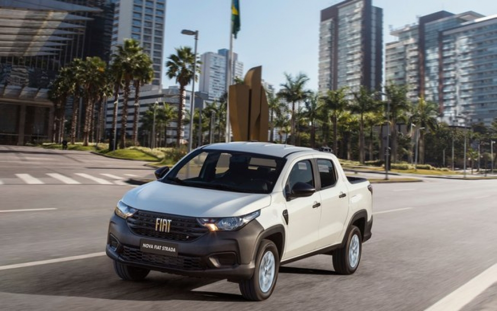 Fiat Strada supera Hyundai HB20 nas vendas de agosto