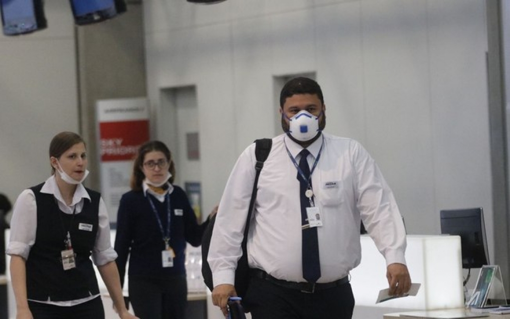 Portaria que listou Covid-19 como doença ocupacional foi revogada para "ajustes"