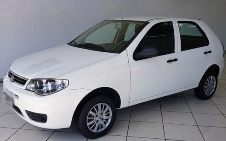 Leilão de carros tem modelos a partir de R$ 3,5 mil; confira