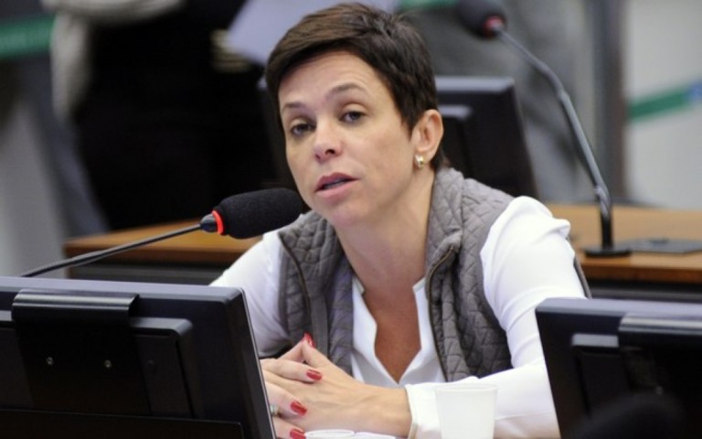 Delegado tentou obstruir investigações contra Cristiane Brasil e Pedro Fernandes