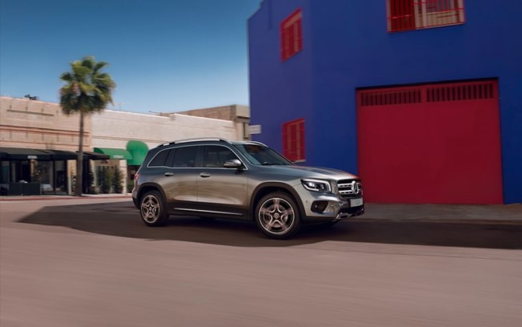 Mercedes-Benz inicia a pré-venda do SUV GLB no Brasil, com 7 lugares