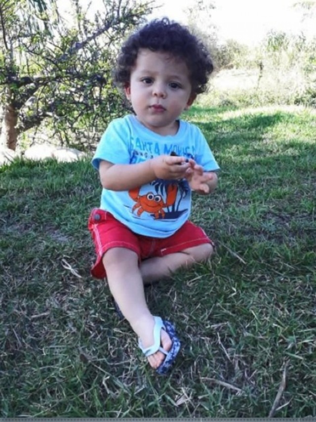 Bebê morre após picada de escorpião; demora no atendimento foi fatal, diz pai