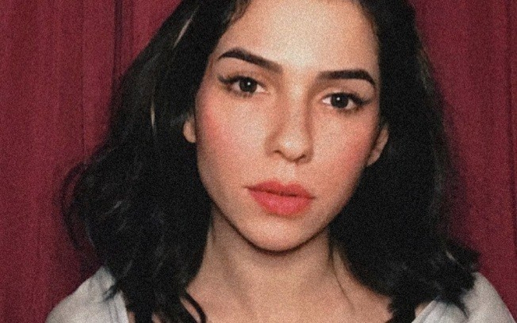 Brasileira de 22 anos morre após fazer procedimento estético no Paraguai Brasileira de 22 anos morre após fazer procedimento estético no Paraguai