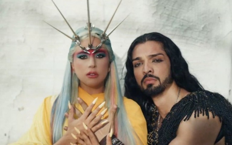 Clipe de Gaga faz internautas lembrarem de "Auto da Compadecida"