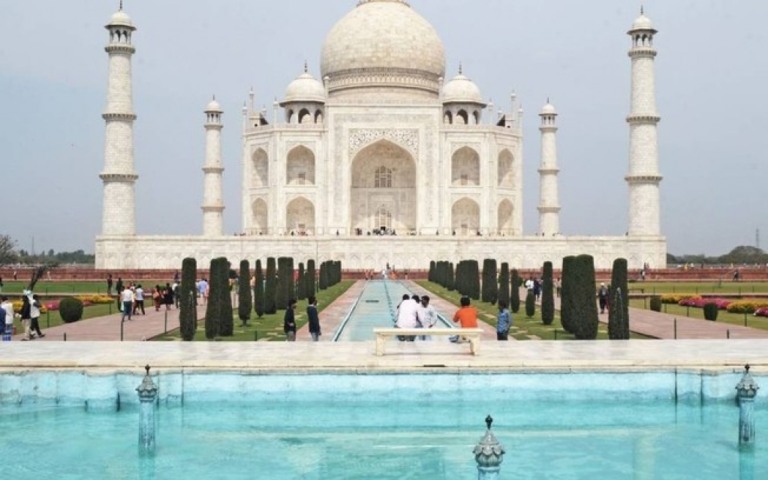 Após seis meses, Índia reabre Taj Mahal para visitantes