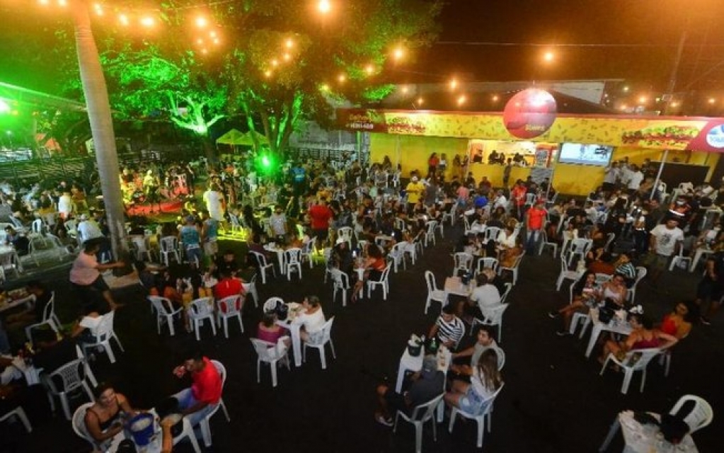 Governo volta a fechar bares e casas de show em Manaus; decisão vale por 30 dias