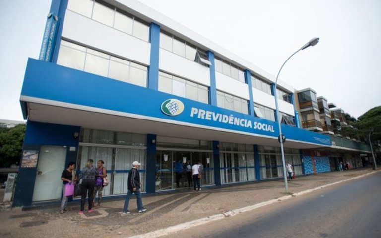 INSS: TRF suspende liminar que impedia volta de peritos ao trabalho presencial