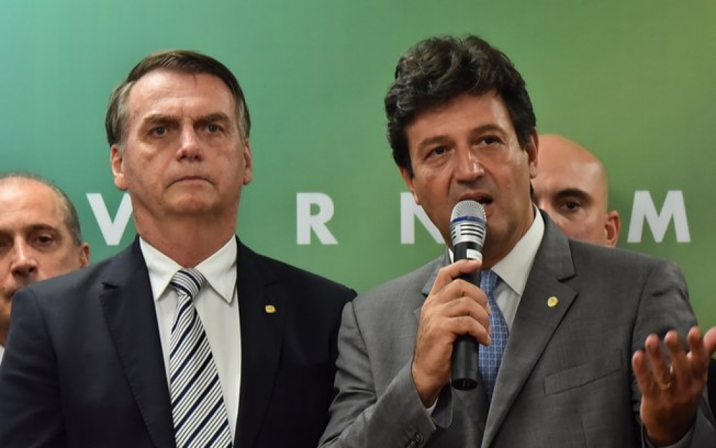 Mandetta diz que alertou Bolsonaro sobre 180 mil mortes por Covid-19