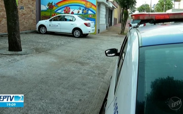 Escola é lacrada em SP por abrir e receber crianças durante quarentena