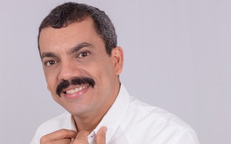 Alexandre Lino comemora desfecho de personagem na novela "Amor sem Igual"
