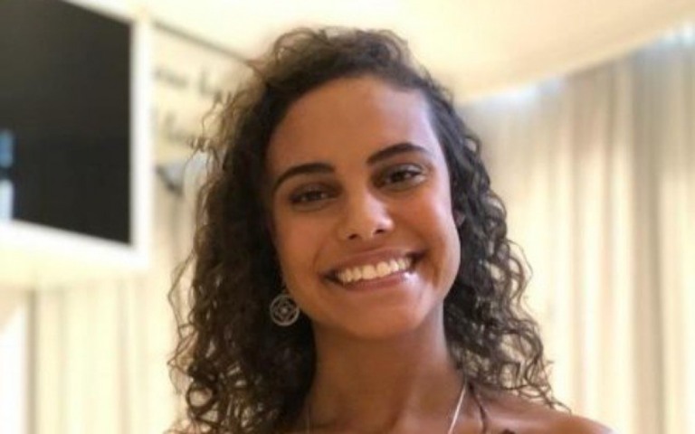 TJ-DF diz que candidata negra foi rejeitada em cota de concurso por ser "bonita"