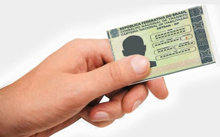 Detran disponibiliza renovação de CNH online em São Paulo