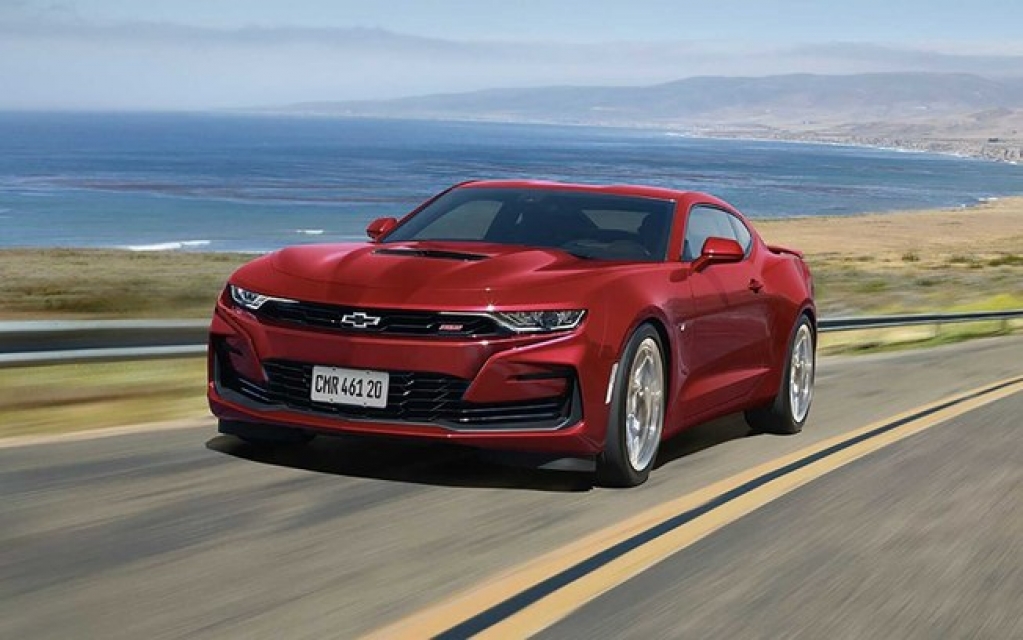 Chevrolet Camaro 2021 chega mais conectado ao Brasil por R$ 377.900