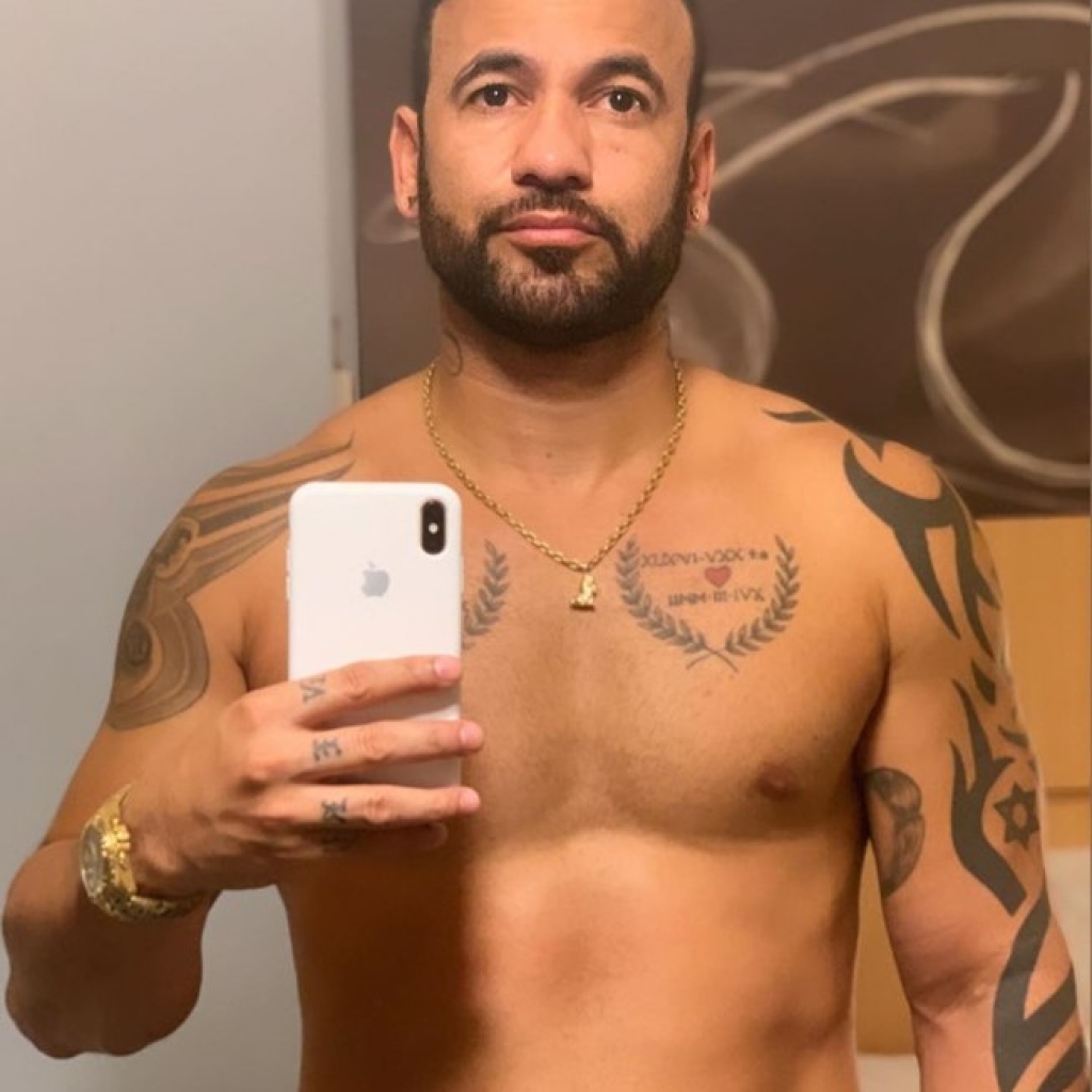 Ex-BBB se irrita com retirada de foto sensual do Instagram: "Palhaçada"
