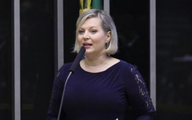 Joice fala em internação compulsória e defende igrejas na Cracolândia