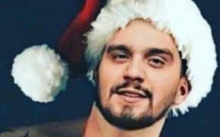 Sauna gay chama clientes com foto do cantor Luan Santana