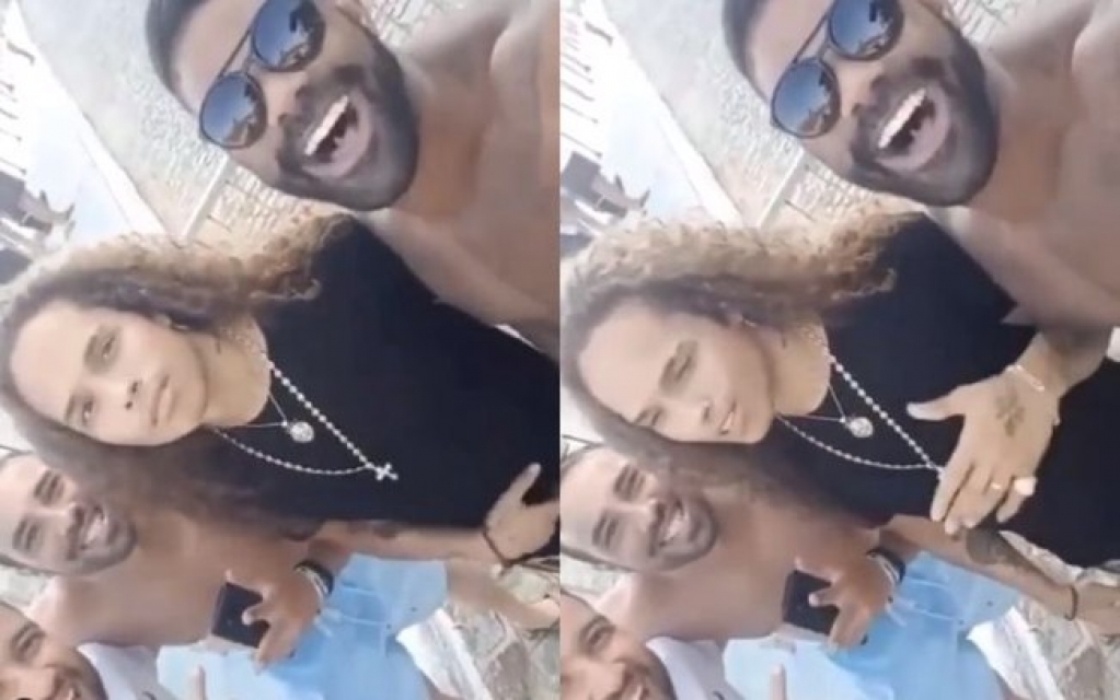 Vitão fica constrangido após homens tirarem sarro dele: "Meu casal"; assista Vitão fica constrangido após homens tirarem sarro dele: "Meu casal"; assista