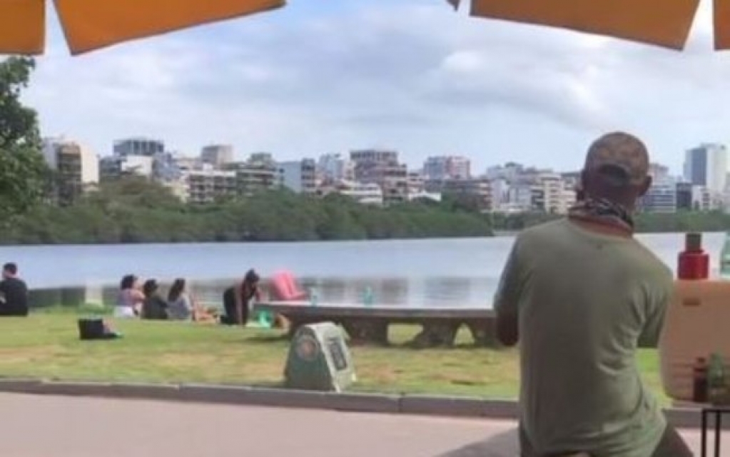MP-RJ denuncia homens por filmagem e atos obscenos para mulheres em aula de ioga MP-RJ denuncia homens por filmagem e atos obscenos para mulheres em aula de ioga