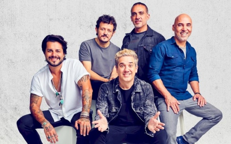 Jota Quest lança EP de live que celebrou sucessos do "Acústico"