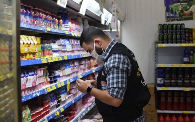 Mais de 130 kg de produtos são apreendidos em comércio de Manaus