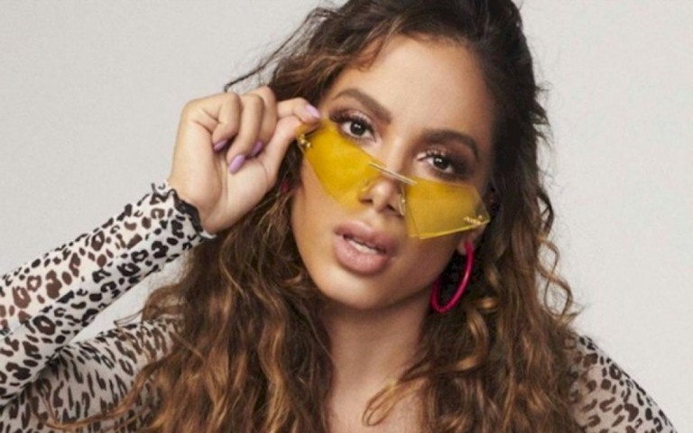 Anitta: "Minha ídolo número 1 é Mariah Carey"