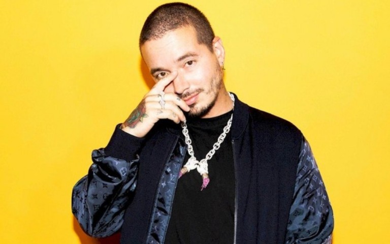 J Balvin é acusado de plágio pela música "Loco Contigo"