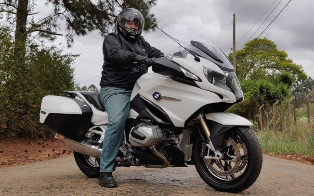 A estradeira BMW R 1250 RT retorna para o mercado brasileiro