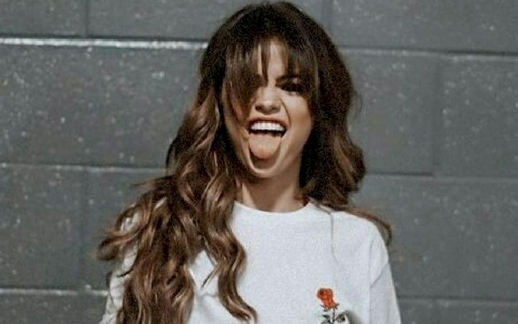 Selena Gomez será homenageada pelo Grammy Latino de 2020